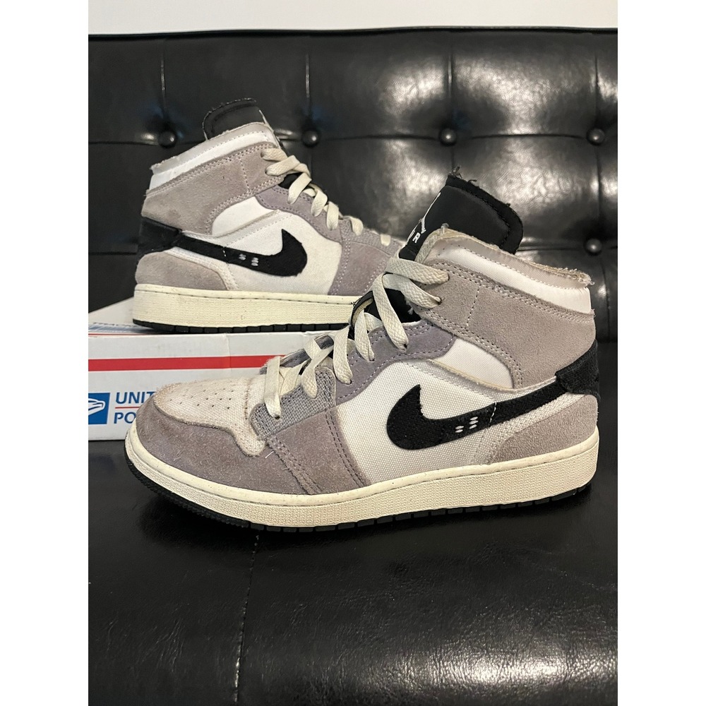 Air‎ Jordan 1 Mid SE Craft Inside Out GS